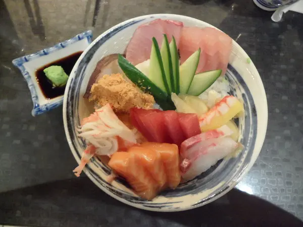  【桃園龜山．美食 】漁都 ☆ 鬧區中的平價日本料理              