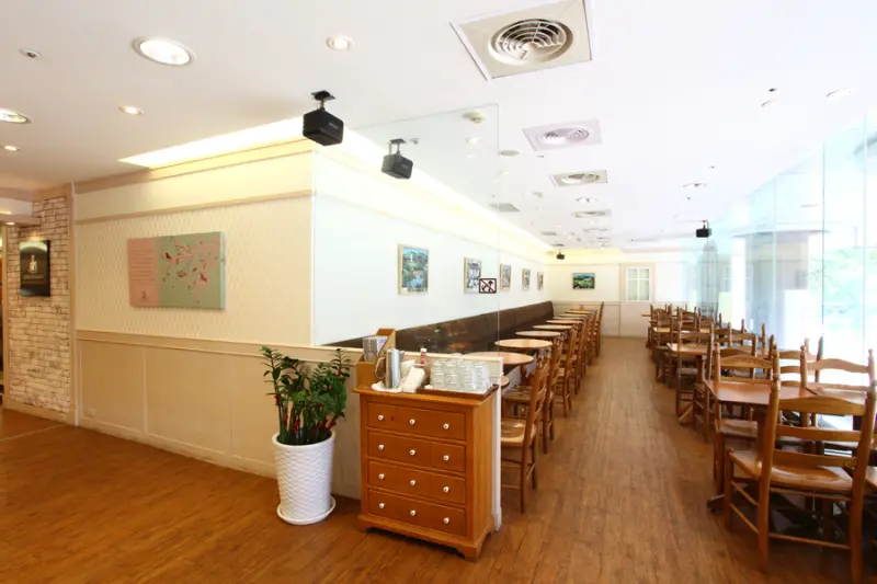 詩特莉－ 太平洋SOGO百貨 高雄店 2F