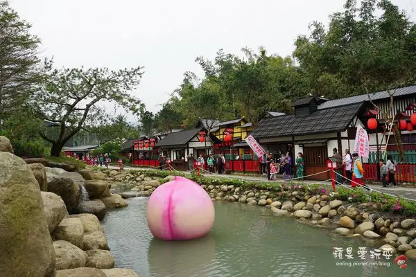 南投竹山‧合掌屋？日本街 ？台灣影城「桃太郎村」