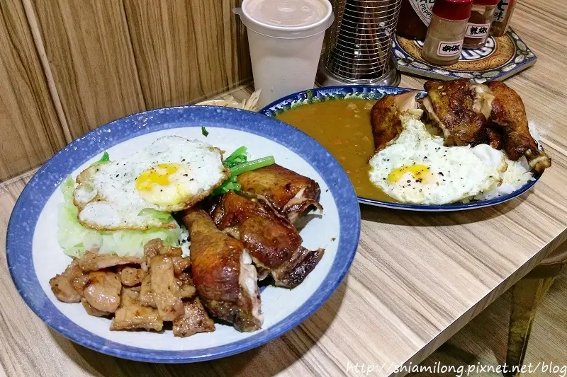 【台南】中西區 ★ 蛋蛋豪 - 烤雞是蛋蛋豪的最大賣點，這裡的烤雞真是一絕~