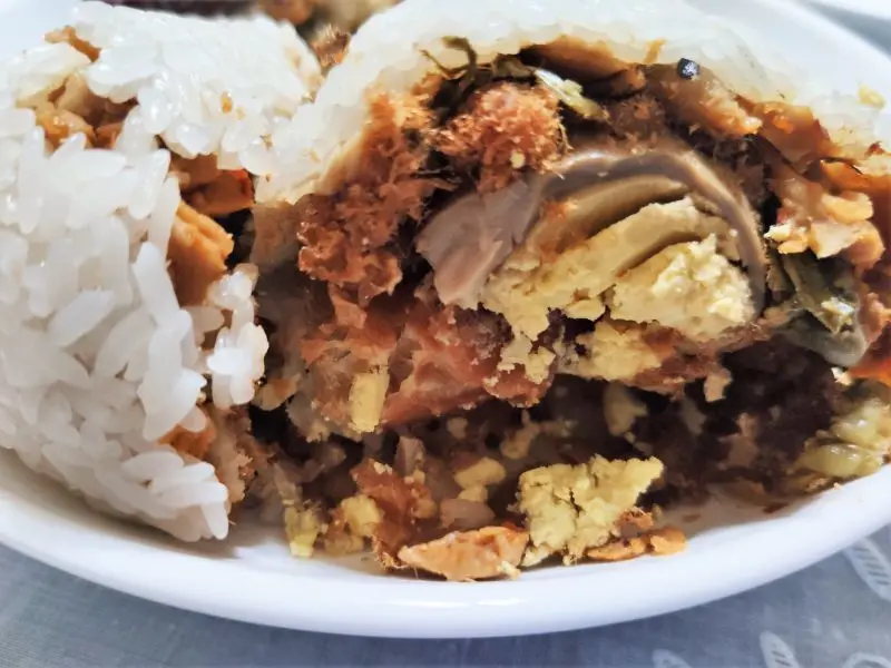 阿婆飯糰-桃園/南門市場傳統古早味人氣飯糰 - 潔絲蜜愛生活