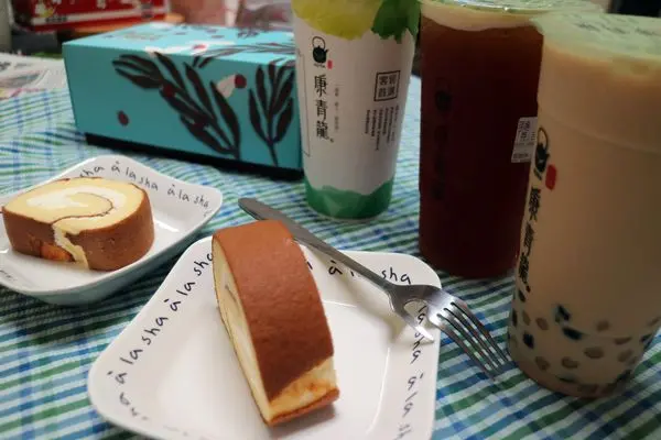 全省團購=<吃飽>糖村~哈尼捲~彌月蛋糕首選!＊牛軋糖~除了是團購長條捲蛋糕＊牛軋糖伴手禮＊更是我與媽媽的最愛牛軋糖回憶=