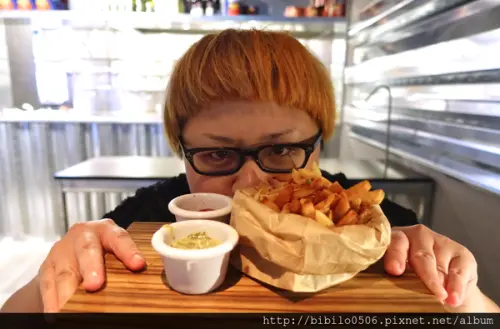 「美食』台北萬華 woolloomooloo『wow澳洲餐廳 嗚嚕母嚕也來西門町插旗了 三五好友聚會新去處/捷運西門站/約會/聚會