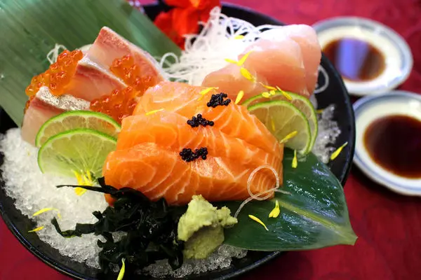 【新北市】鄰近捷運七張站日式料理食材新鮮展現原味-長田和食屋