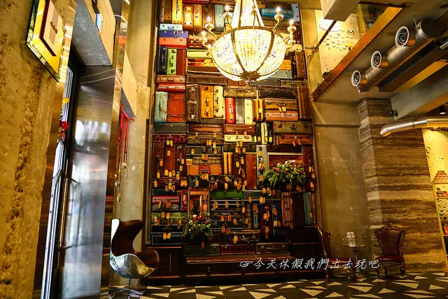 1969藍天飯店 Blue Sky Hotel。台中的藝術亮點。純拍照ok