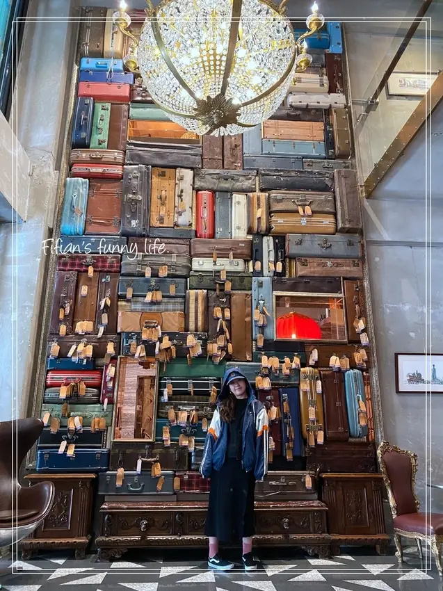 | 台中住宿 | 1969藍天飯店 Blue Sky Hotel 美得不像話華麗復刻行李牆 真人實境式RPG劇場沉浸式體驗