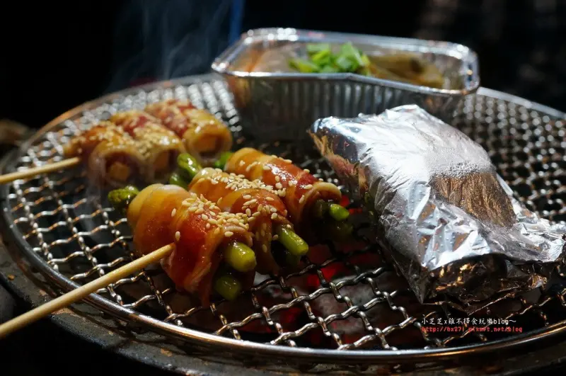 【台北美食】中和泰國蝦吃到飽 燒肉隨便吃 晚餐只要499元 原村日式碳火燒肉 生啤酒無限暢飲 含火鍋 台北最便宜 平價/停車場/龍蝦