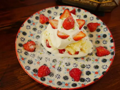 【大人的甜點】永和超人氣甜點店 / 隱藏版員工餐 / Facebook、Instagram熱門打卡點 / 捷運永安市場站