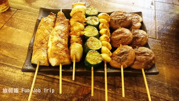 [新竹東區食記]台灣壹碳烤(2016.01開幕/平價烤物/聚餐/串燒/烤物)