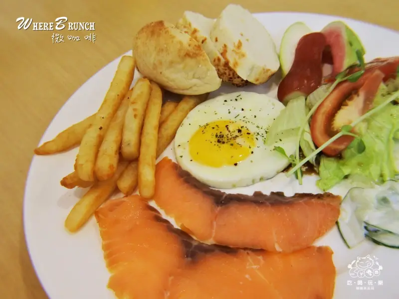  《美食推薦》【桃園中壢】Where Brunch 微咖啡(二訪)。中壢元化路平價早午餐 2016新品上市 特推廣末涼子 蝴蝶姑娘 青島菜菜子 妖姬雪泥  桃園中壢必吃美食推薦(文末贈獎)