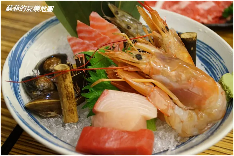 《捷運景美站火鍋推薦 》初二。十六 運時陶火鍋 火鍋新吃法 生熟兩吃 雙重享受一次滿足!  