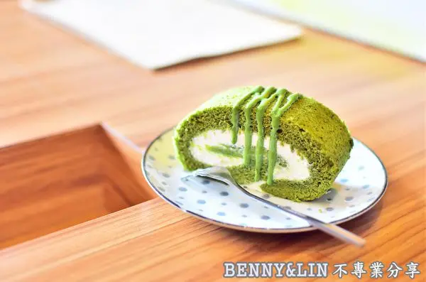 [高雄美食]鄰近駁二藝術特區手作甜點，讓人自在放鬆的文青咖啡店 -- Do good coffee&dessert(高雄美食推薦、高雄甜點推薦、高雄下午茶、高雄手作甜點)