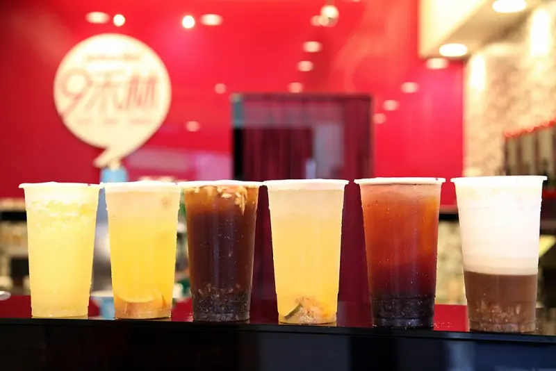 【台南東區-美食】芯芯要去【9禾林】~寶島特調。木耳纖醋飲。陽光鳳梨。貴嬪木耳飲