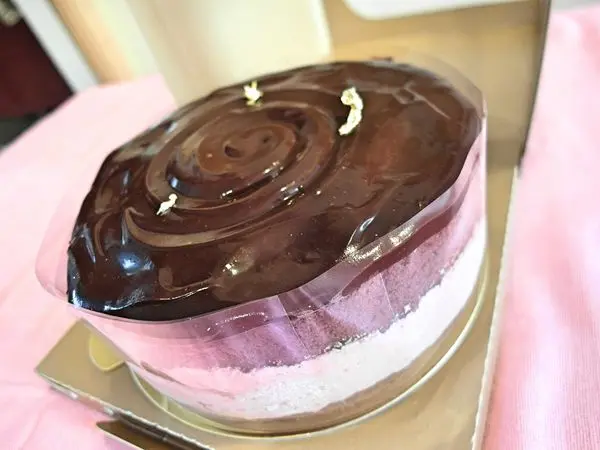 ❤️美食❤️【新北。板橋】哈肯舖 X 52Hz , I love you/ 苦甜之戀/法國LV級巧克力/花心。玫瑰檸檬        
      