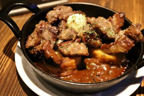 台北｜Waiting Bistro 東區餐酒館．ELLE百大推薦餐廳 - 奇奇一起玩樂趣