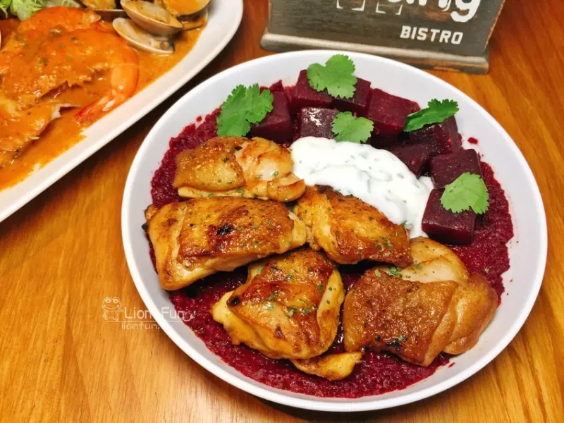 台北東區餐酒館｜Waiting Bistro。不需要等到夜晚，假日中午就能開喝～忠孝復興餐廳