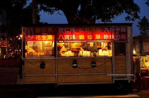 【新竹竹東】范姜行動甜湯車 - 20幾年老店行動甜湯車在市區移動.紅豆湯圓.八寶湯.薑母茶.花生湯.燒仙草.杏仁茶.九份芋圓.近日月光眼鏡量販