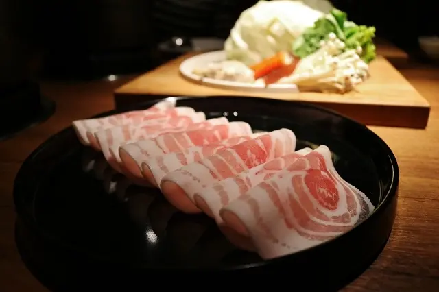 【台中美食】拾七石頭火鍋-輕井澤鍋物新品牌