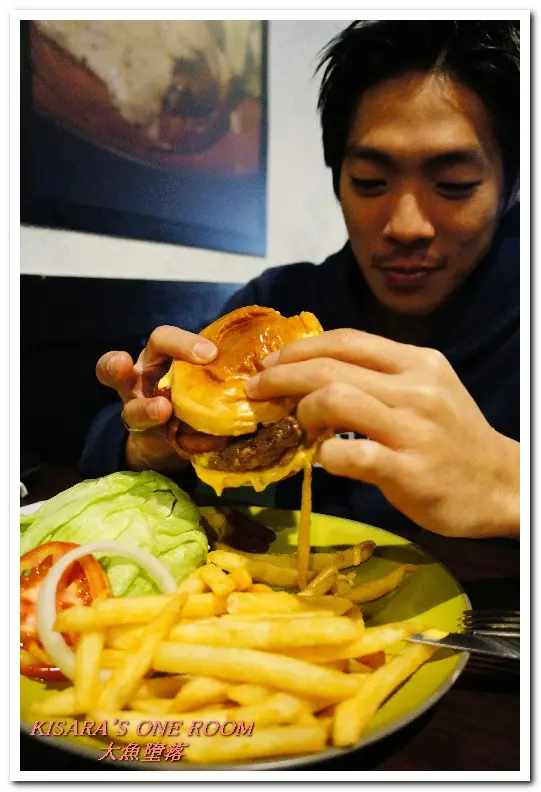 木柵美式餐廳．貓大近鄰小快樂墮落好去處──大魚墮落        
      