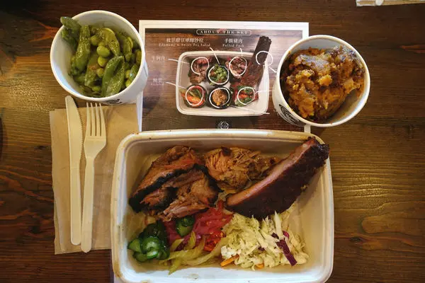 原汁原味紐約客的麥笛昆BBQ餐廳(Mighty Quinns Barbeque)