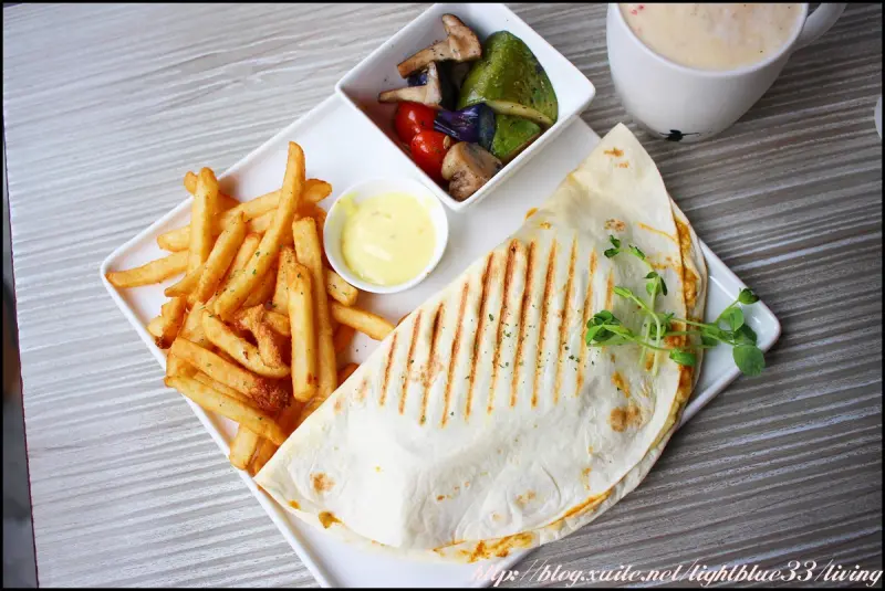 [ 中山國中站美食 ] Ms bubble二店～全日早午餐，有供餐不限時免費wifi插座cafe