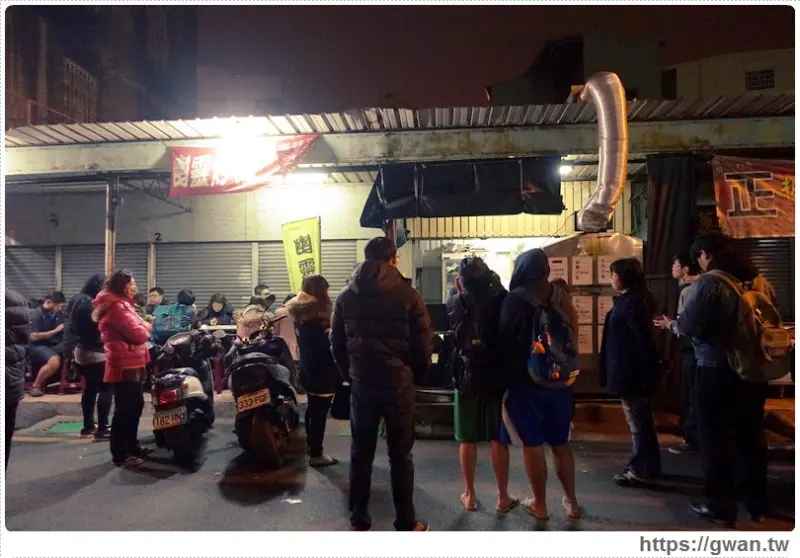 [台南美食●北區] 幽靈炒飯 — 深夜出沒~每天只賣四小時的限量排隊美食!!!