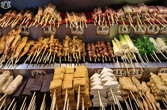 【台北大安．信義安和站】焦糖楓日式無烟撒粉串燒（通化店）-通化夜市小吃．燒烤 好吃推薦