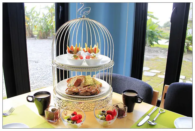 【花蓮壽豐鄉】♥拾晴莊園♡歐洲莊園風質感民宿/花蓮溜滑梯親子民宿/每個房間都有大浴缸/營養師親手製作豐盛早餐超美味!(粉絲團送住宿券活動至3/12止)