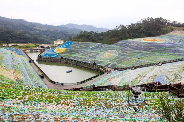 【新北市瑞芳景點】星空草原。廢棄物變夢幻地景藝術,並創下世界金氏紀錄