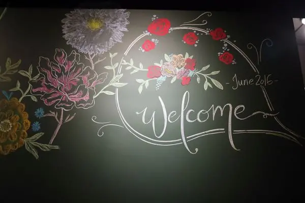 高雄左營區=<食>春囍打邊爐~美輪美奐的環境下吃著港式火鍋，好吃又價格實在＊少女系火鍋店＊特色火鍋不容錯過=