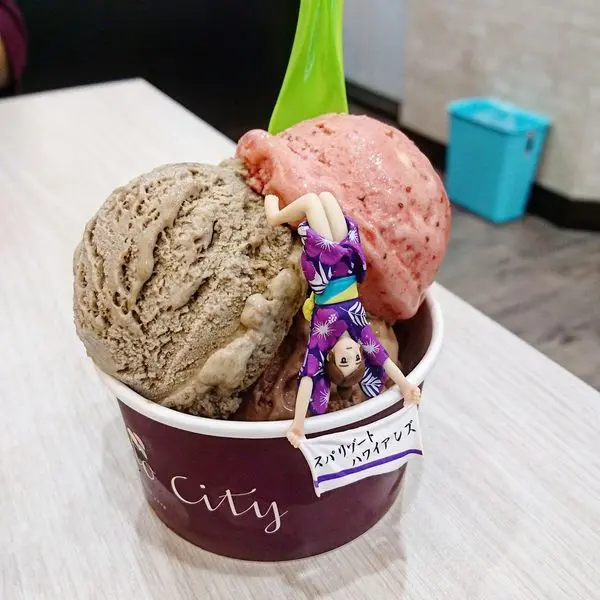 (改網路販售)【台北．板橋】奇拉都Gelato city義大利冰淇淋專賣店，Gelato city 新鮮水果現做雪酪冰，73%普艾瑪義式巧克力好吃到難以忘懷，炎炎夏日來上一杯吧!!@女子的休假計劃