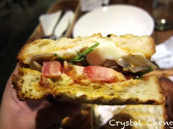 【台北美食推薦】miacucina 餐點好吃鬆餅也好吃 難怪人總是那麼多的義式蔬食餐廳推薦(市政府站 信義區 異國 甜點)