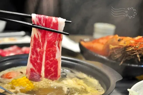 潘教授鍋物(捷運芝山站、天母棒球場對面巷內涮涮鍋)