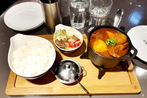 CU Cafe銅咖啡精緻質感兼具好店/千層派有超值