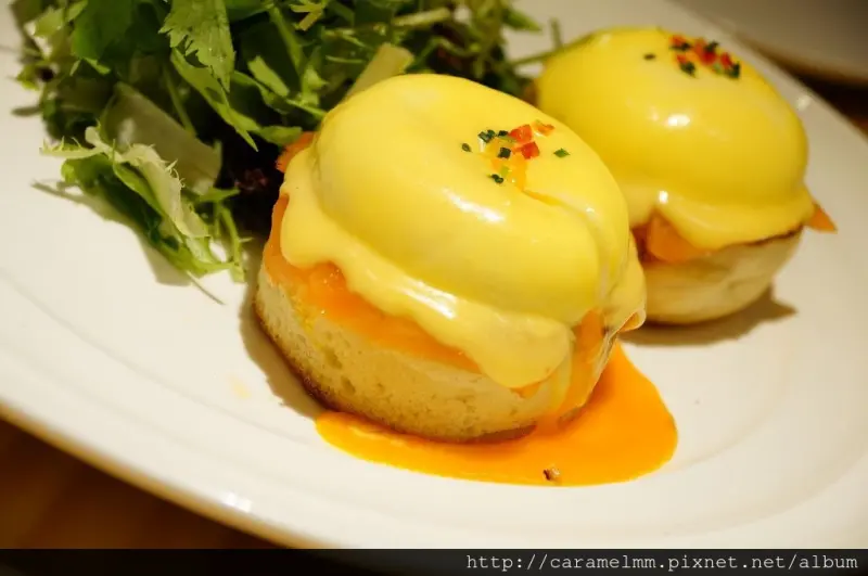 【台北大安】紐約早餐女王Sarabeths 台灣1號店 強勢襲捲台灣！不用到日本也能品嚐到煙燻鮭魚班尼迪克蛋～忠孝敦化捷運/忠孝復興捷運/東區/SOGO敦化館