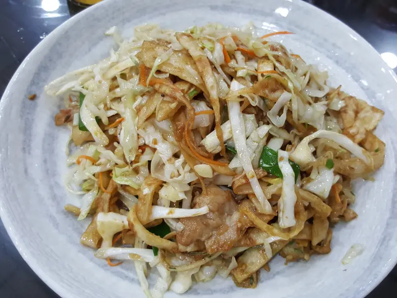 【食-新竹】藏麵閣手作麵食館♥手工醃製泡菜砂鍋♥天然發酵的酸白菜鍋♥西夏茴香炒餅♥西安牛肉泡饃♥蘭州牛肉拉麵♥四川燒子拉麵