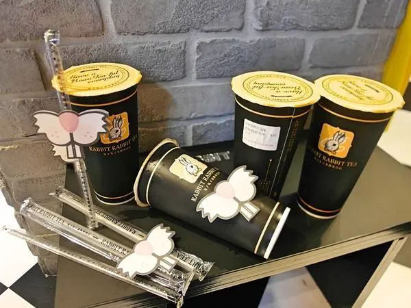 ❤️美食❤️【台北。大安】兔子兔子茶飲專賣店 / 忠孝復興店 ★世界珍珠奶茶/藍色淑女伯爵鮮奶茶/愛評體驗團        
      