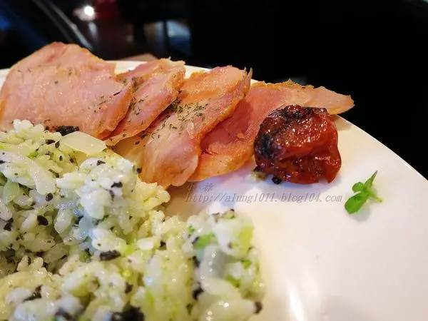 低調中展現奢華  ..FrenchWindows 琺蘭綺瑥朵茶餐館 / 屏東太平洋