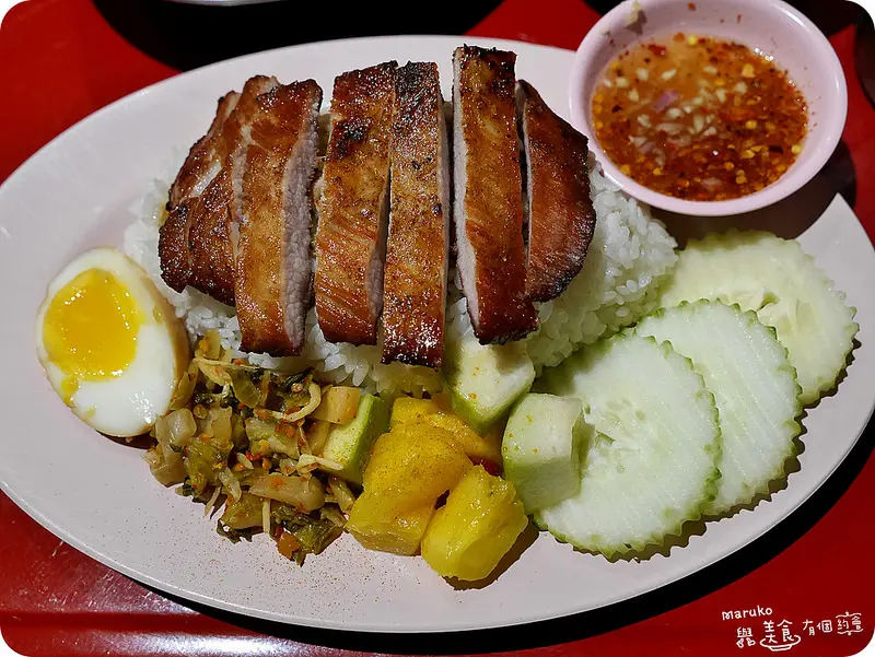 【巷弄美食】泰國街頭風味小吃攤隱身公館商圈泰街頭經典原味呈現。台北台大商圈/公館商圈/台電大樓捷運站