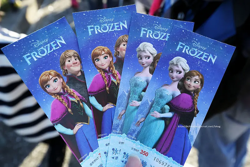 【台北中正】冰雪奇緣冰紛特展-電影場景真實呈現.實境感受零下8度C的超凍冷體驗.打雪仗.溜雪山冰滑梯.一定要帶保暖外套用品.和艾莎.安娜.雪寶等人物近距離接觸.還有設計稿場景畫手稿作品.假日親子遊.中