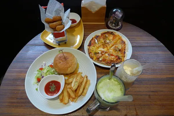 多國好料上桌！就在台北市府美式餐廳(文末附新版商業午餐菜單)-小維加斯 Little Vegas