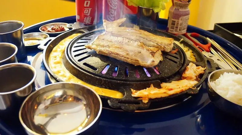 韓道立燒 Stand Up 站著吃烤肉, 汽油桶烤肉,另類190 吃到飽 ! 腿痠也要吃