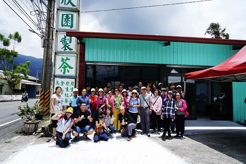 【台灣，高雄，六龜】高雄一日農夫體驗趣Happy Farmer，一日農夫之學茶/品茶/真吃茶。（欣園制茶、陽光食堂、六龜陽光綠地水世界露營區、清波愛玉園、六龜大佛）
