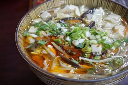 【滿漢麵館】山鶯路上熟悉味道