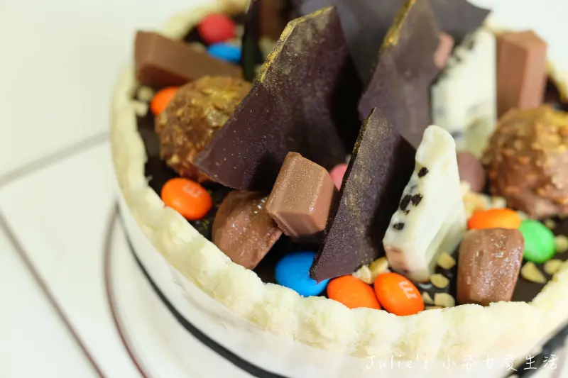 【宅配美食】巧克力控絕對不能錯過！凡內莎烘焙工作室 Vanessas Bakery洛可可王朝 ♥ 滿滿巧克力融化你/妳心～