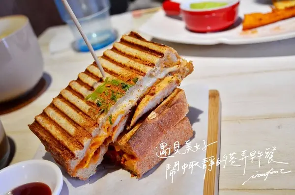 『台北||行天宮』鬧中取靜的巷弄早午餐-遇見美好Meet Beautiful        
      