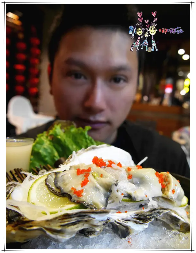 【東區平價日本料理】三川食事屋~創意又好吃放入起司和龍蝦的披薩壽司和超大顆空運生蠔