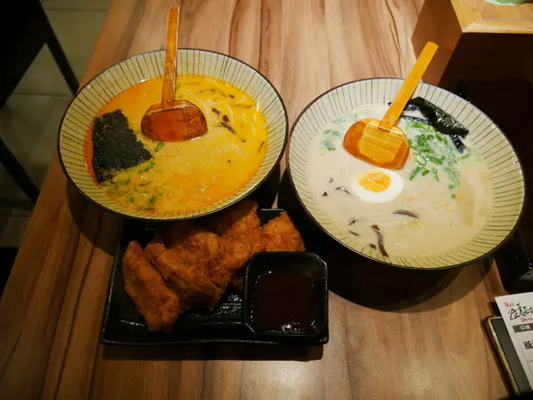 【拉麵吧 長庚店】 林口長庚醫院旁的平價連鎖拉麵店 肉品美味超推薦