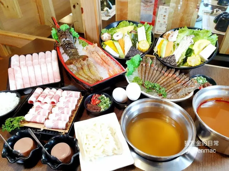 台中美食 │ 十勝川鍋物 雙人龍蝦套餐只要999元就吃的到 還有預訂才吃的到的隱藏版老饕料理 生魚片也很讚哦！