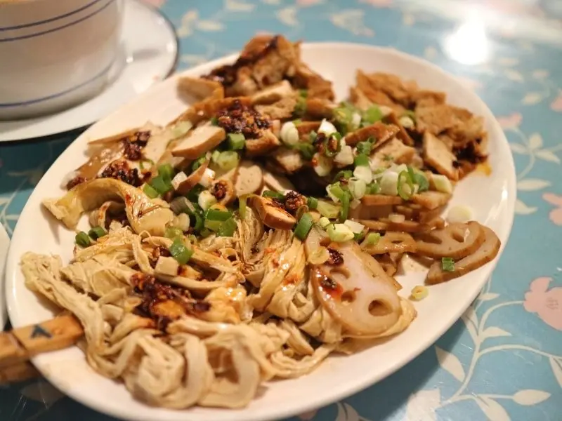 【台北.眷村菜】陸光小館，滷味、辣油、臭腐捲，家庭聚餐滿意度很高